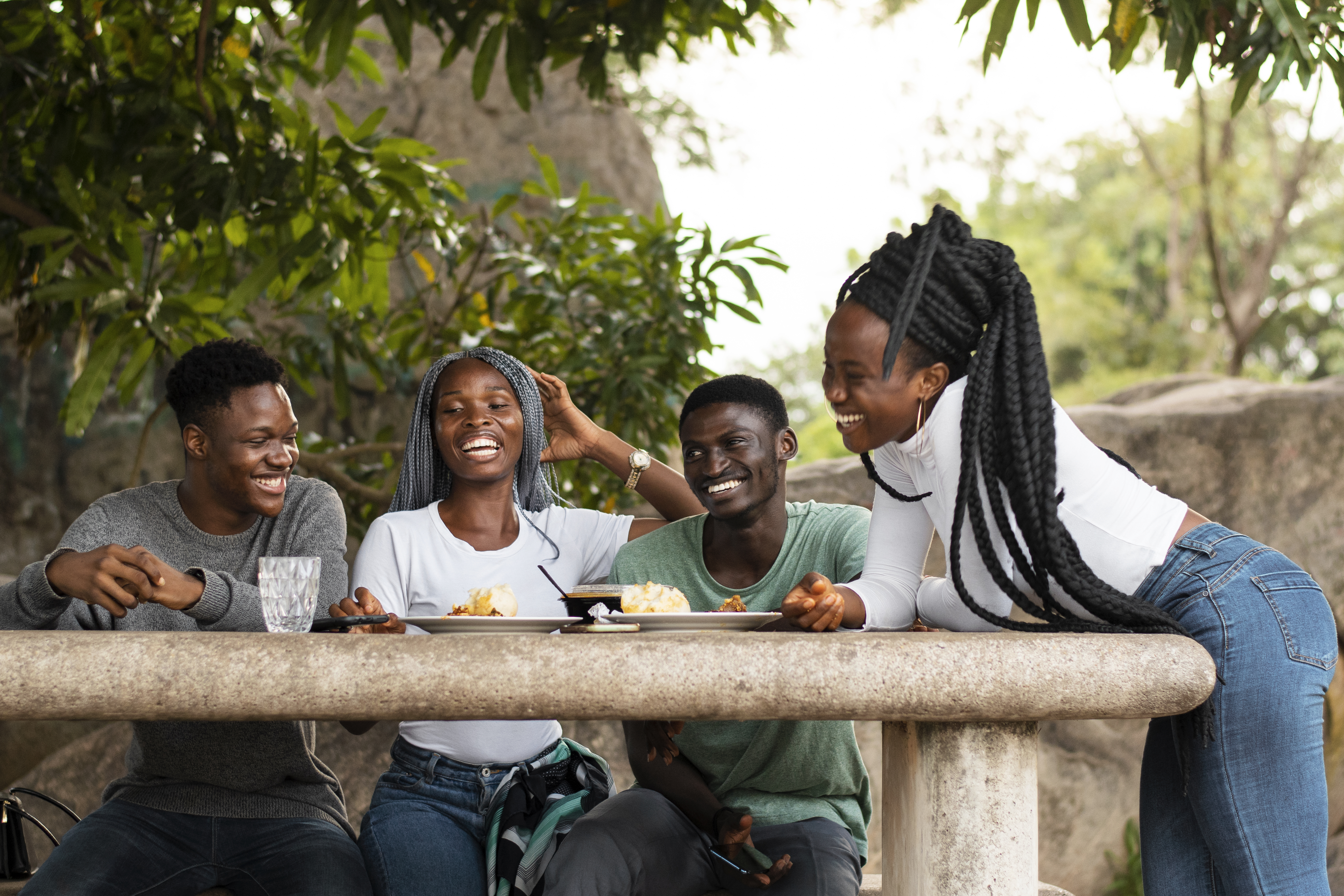 Mwanafunzi Smart delivery hero